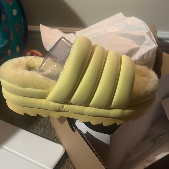 UGG Platform Maxi slides 7 - Picture 3 of 11